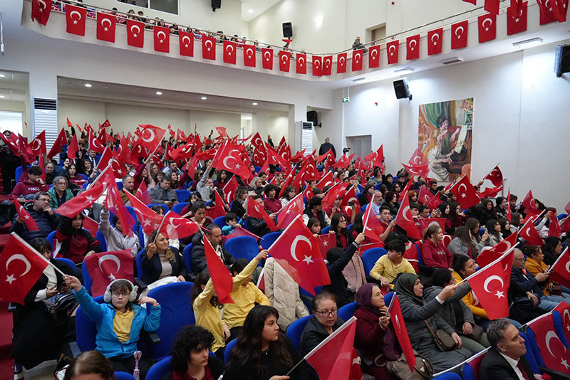 Muğla'da öğrencilerden tiyatro gösterisi ve sergi 3