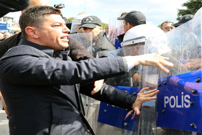Marmaris Belediye Başkanı Acar Ünlü, 19 Mart 2025 Muğla, menteşe