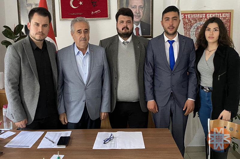 AK Parti Bodrum İlçe Başkanlığı'na atanan Hacı Dalda'ya parti üyesi gençlerden ziyaret, 48 Haber Ajansı