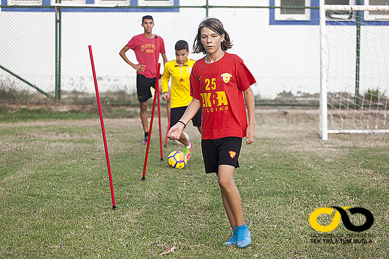 Göztepe Futbol Okulu 9