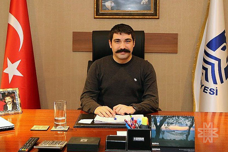 Niyazi Atare