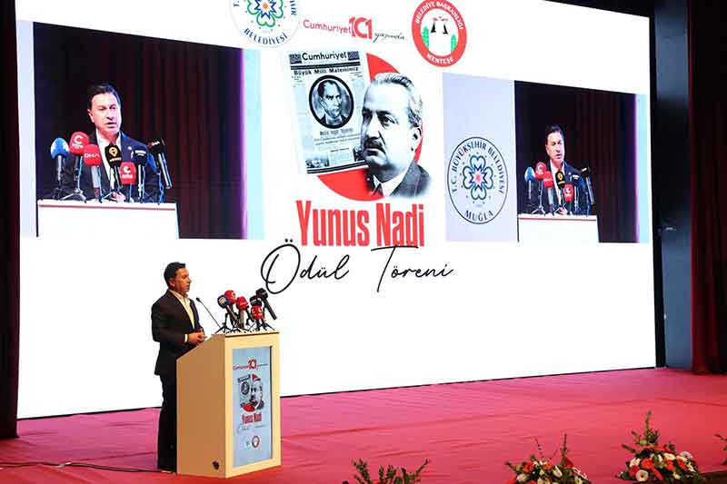 Muğla Büyükşehir Belediye Başkanı Ahmet Aras