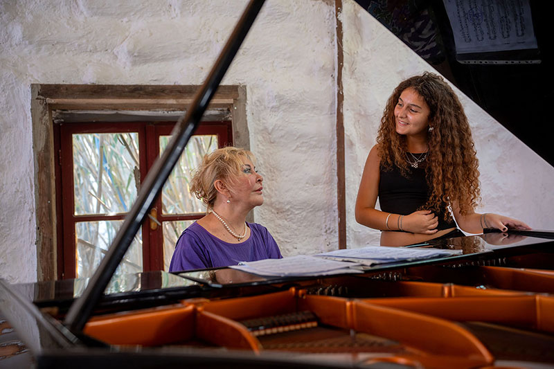 Gulsin Onay, 2025 Ağustos Gümüşlük