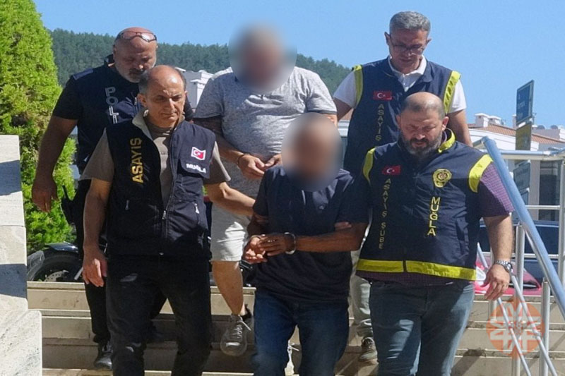 Menteşe'de parke taşı hırsızlığı